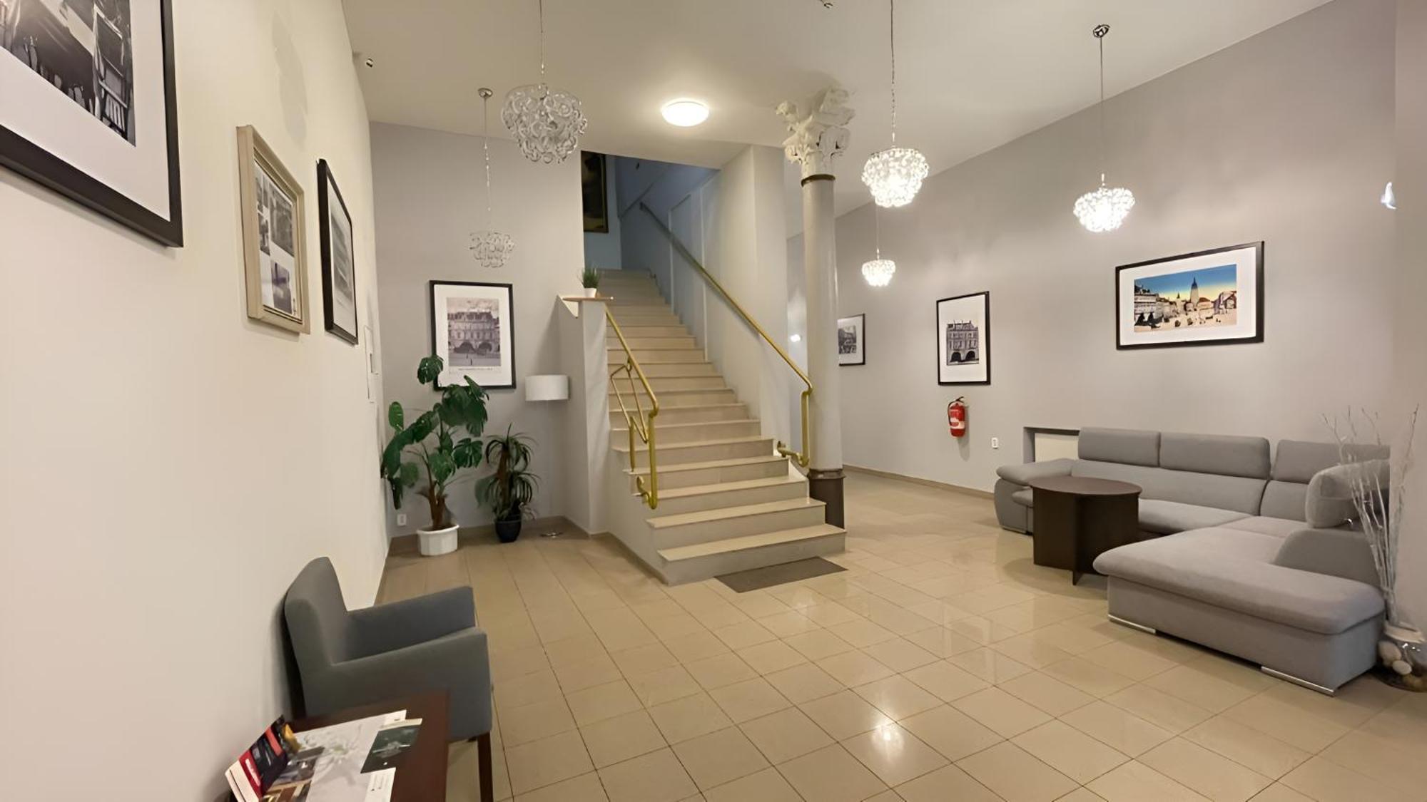 Hotel Zlaty Andel 扎泰克 外观 照片